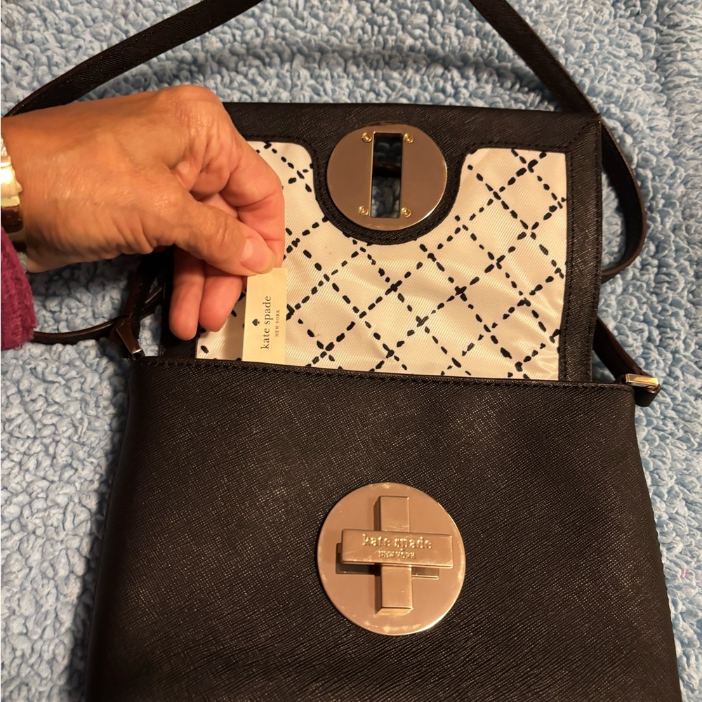 EUC Kate Spade Black Crossbody Bag - Picture 2 of 6